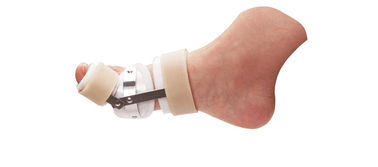 Pie ajustable de la enderezadora de Hallux Valgus del corrector de la tablilla del juanete del dedo gordo