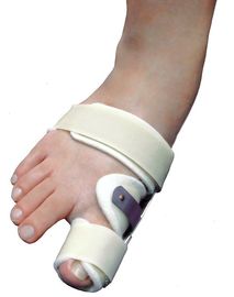 Pie ajustable de la enderezadora de Hallux Valgus del corrector de la tablilla del juanete del dedo gordo