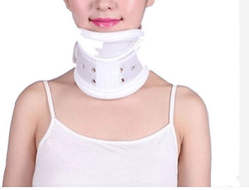 Material cervical médico rígido del pedazo del polipropileno del cuello de la presión de la espina dorsal