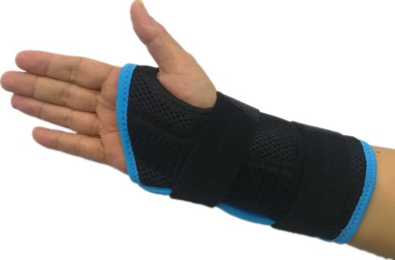 Ayuda de muñeca ajustable respirable de la compresión de S/M L/XL